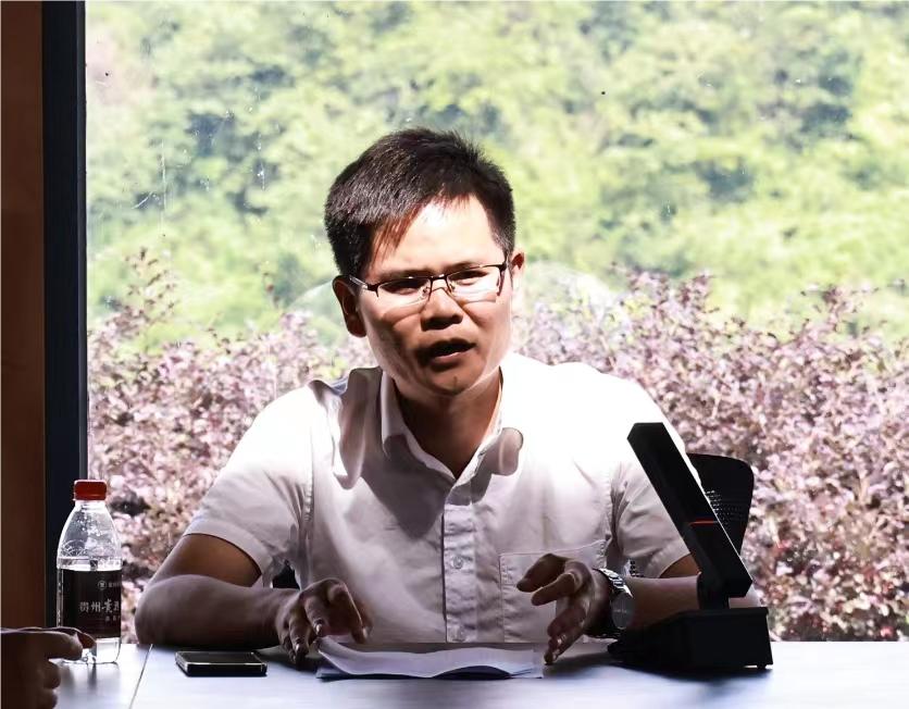 48128602.jpg 48128602.jpg