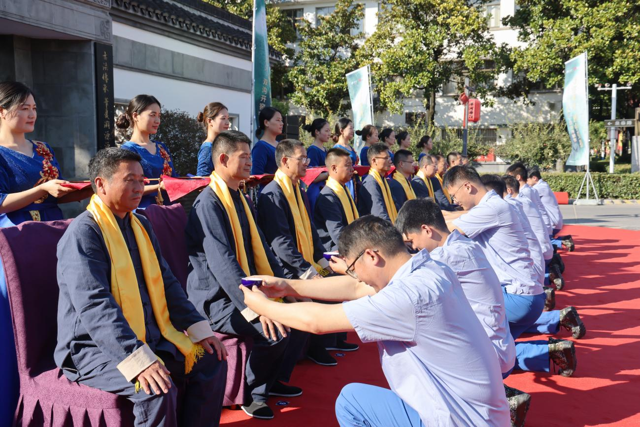 49842821.jpg 49842821.jpg