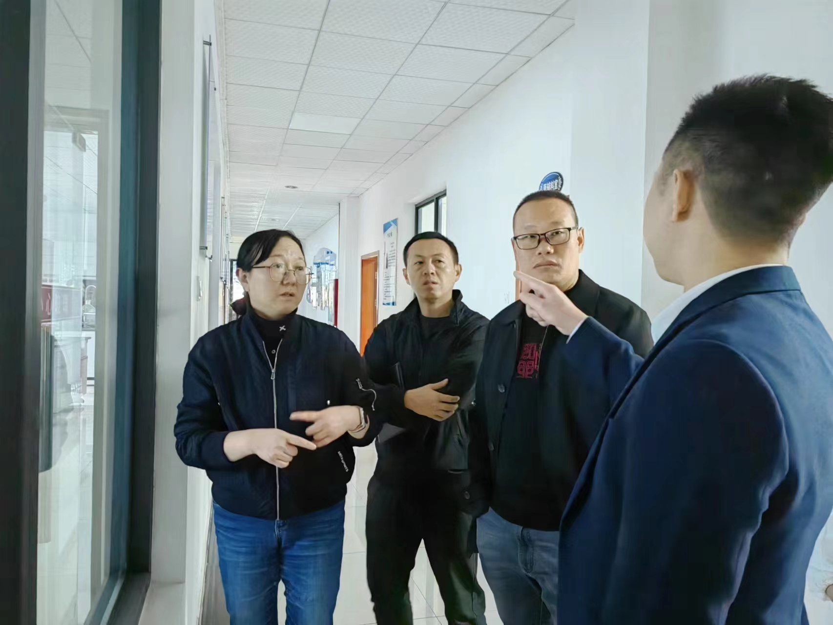 36447922.jpg 36447922.jpg