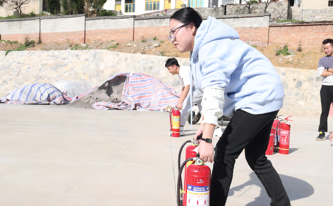 90687950.png 90687950.png