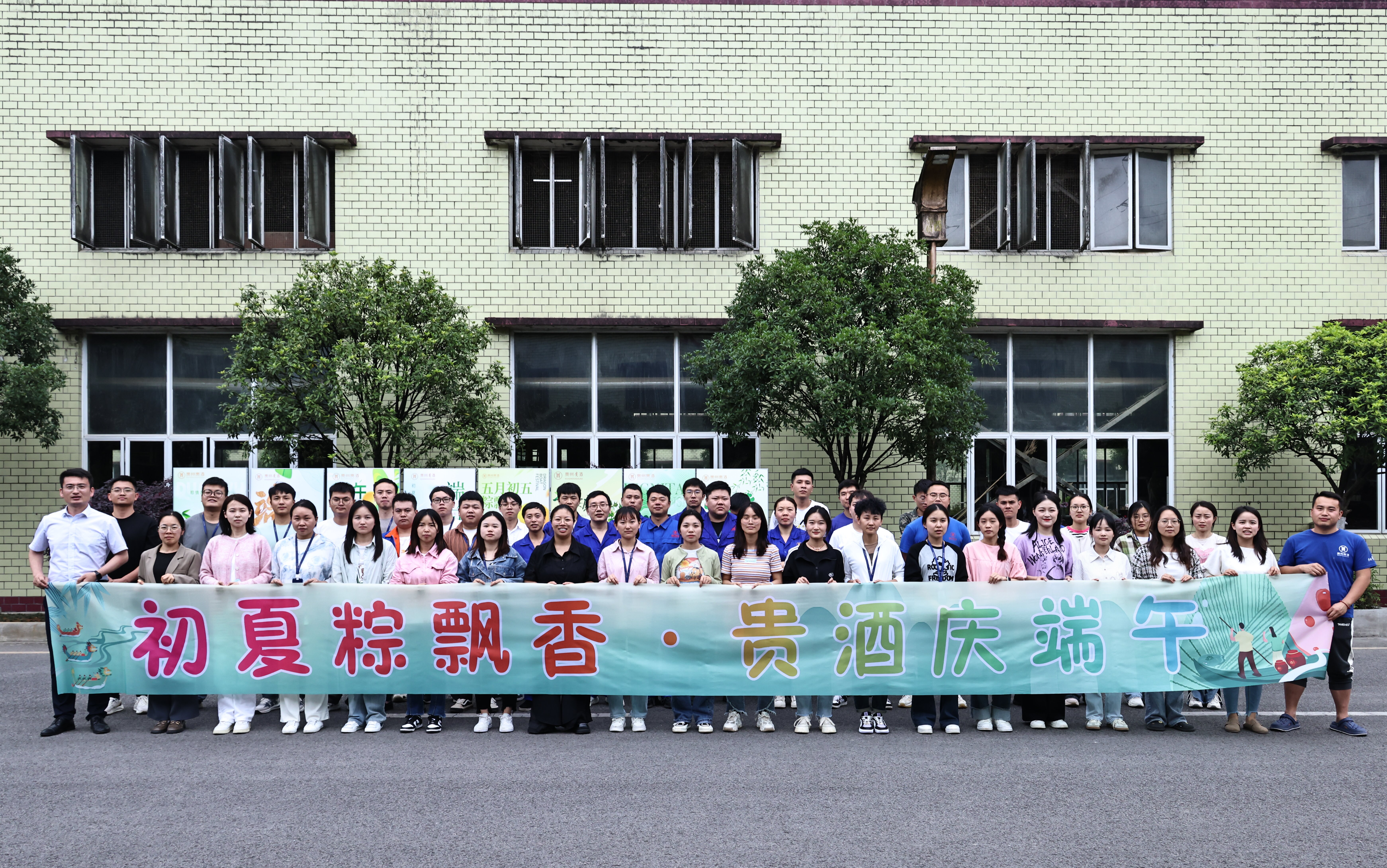 38123511.jpg 38123511.jpg